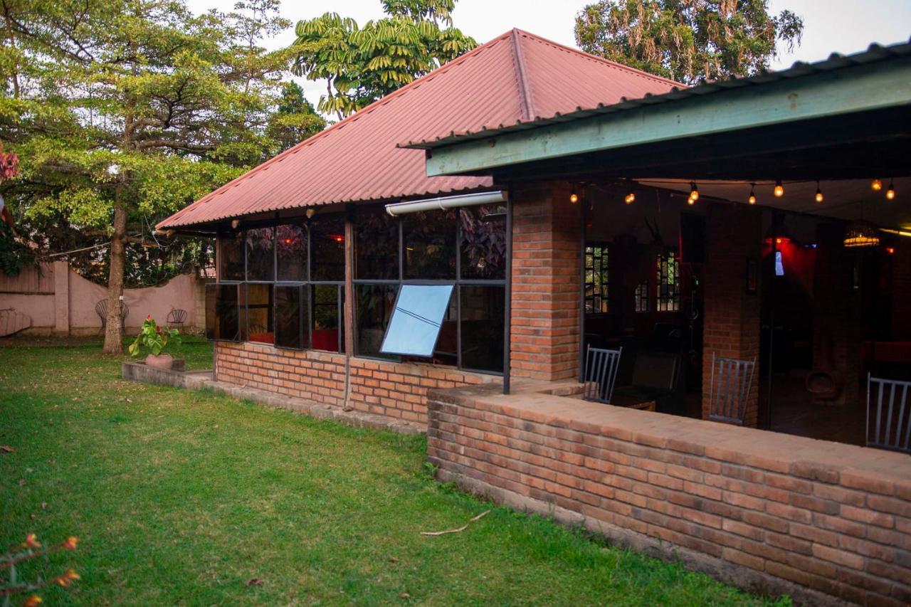 Meru Safari House อารูชา ภายนอก รูปภาพ